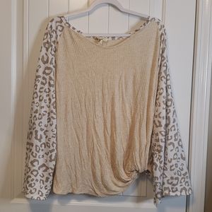 Fantastic Fawn waffle knit top size Large